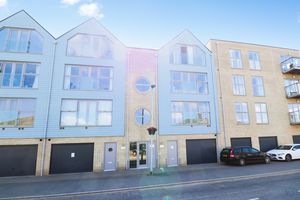 THE SHIPYARD- click for photo gallery